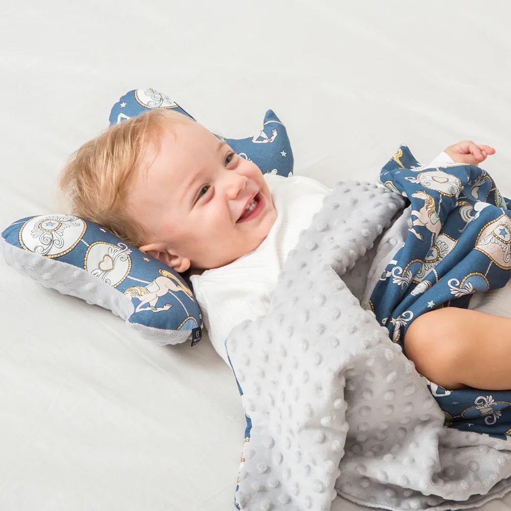 【歐盟安全認證嚴選品質保證】與隋棠兒子MAX同款|La Millou波蘭 天使枕/新生兒房扁頭嬰兒枕/固定頭型|多款可選 【歐盟安全認證嚴選品質保證】與隋棠兒子MAX同款|La Millou波蘭 天使枕/新生兒房扁頭嬰兒枕/固定頭型|多款可選